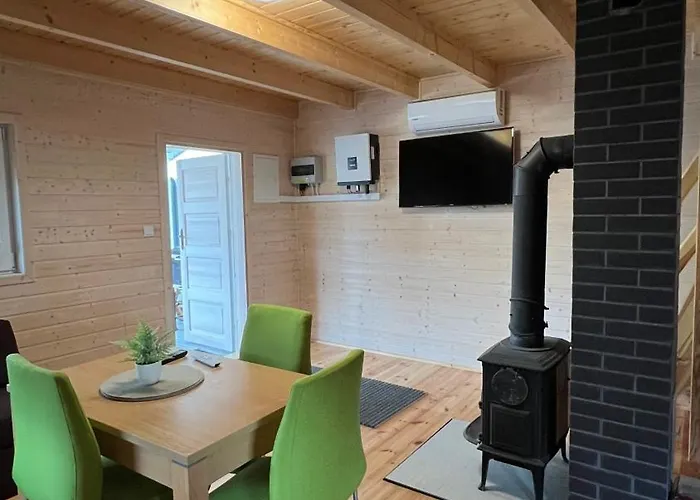 Magdalenka Lägenhet